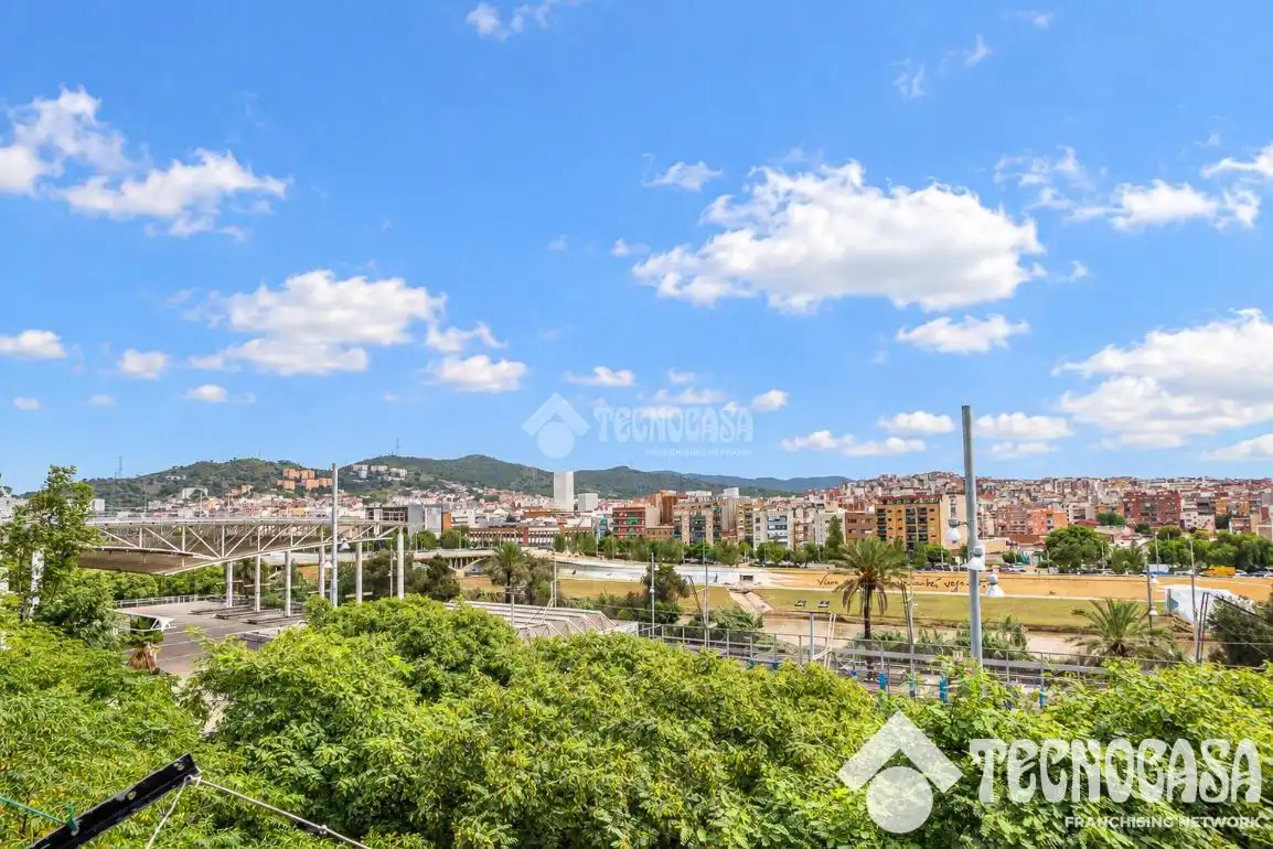 Terraza de Piso en venta en Sant Andreu