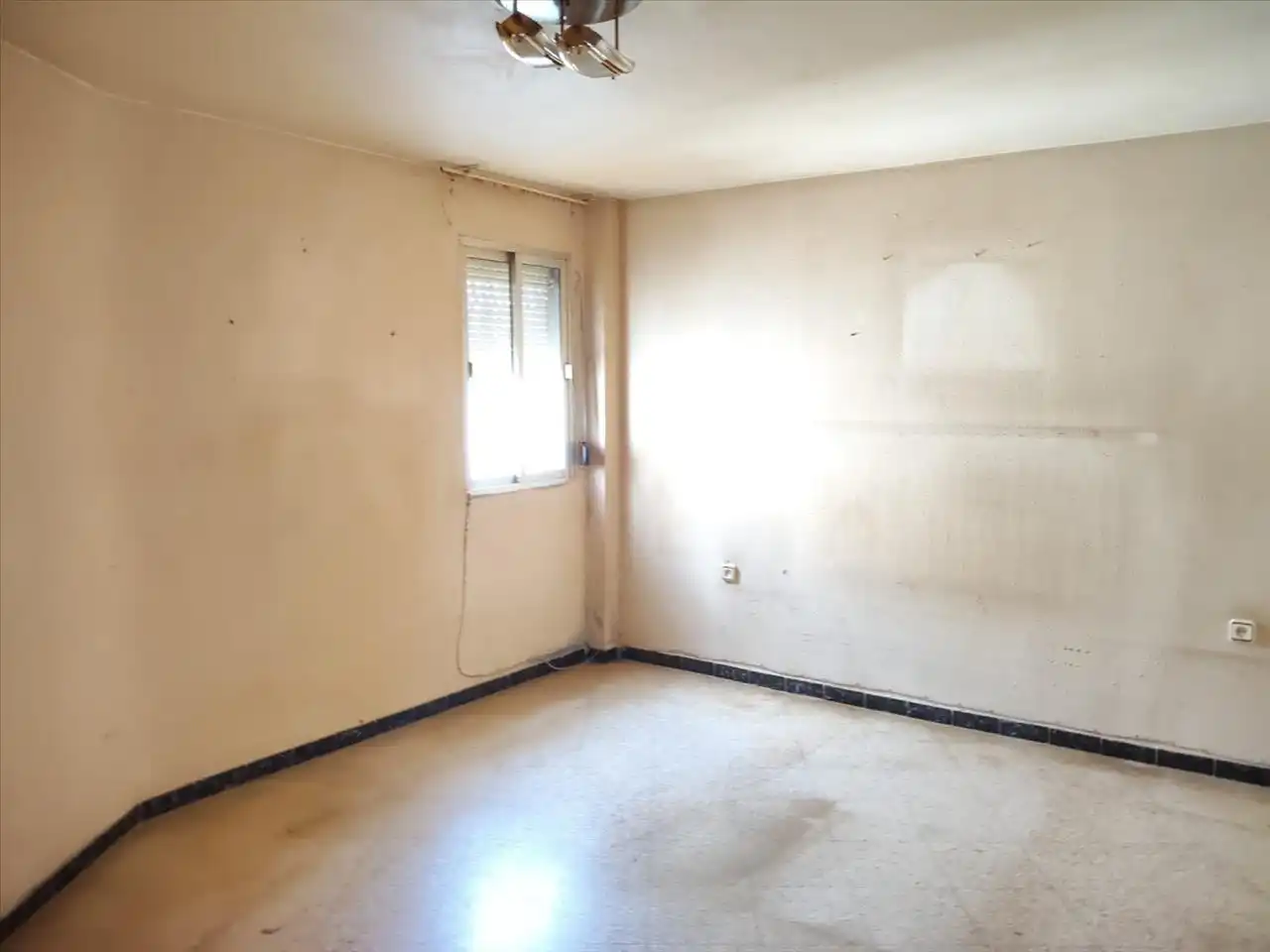 Piso en venta en Sevilla con Aire acondicionado y Balcón