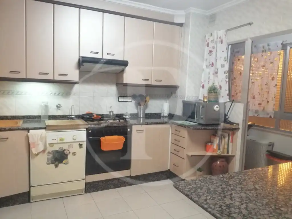 Cocina de Apartamento en venta en Mislata con Aire acondicionado y Balcón