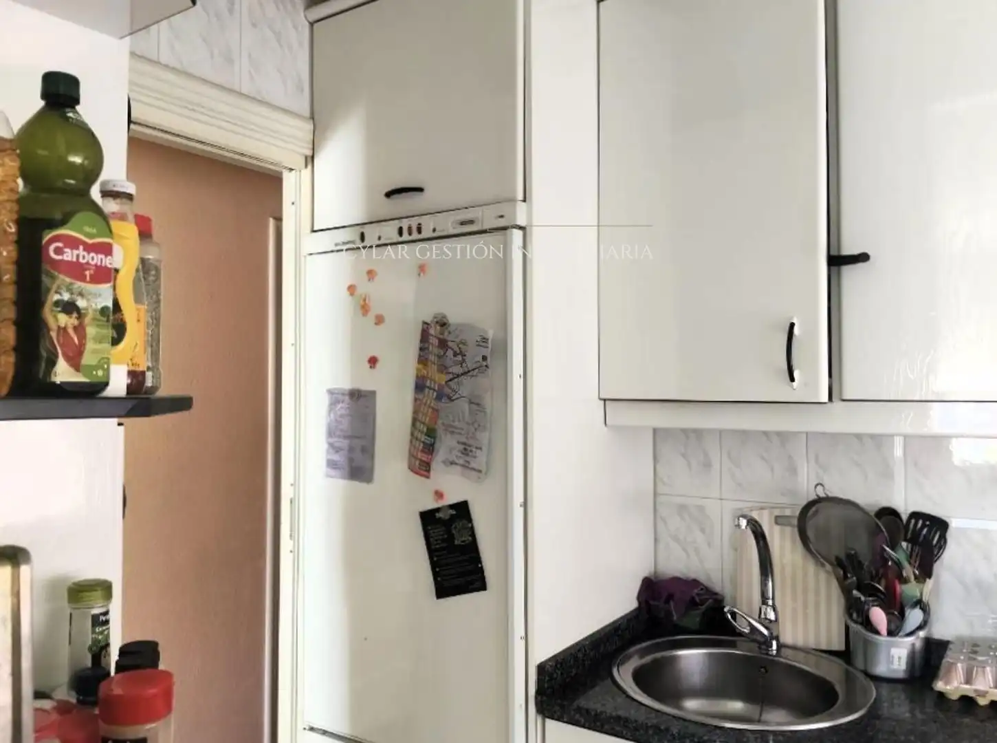 Cuina de Pis en venda en Salamanca amb Calefacció, Terrassa i Moblat