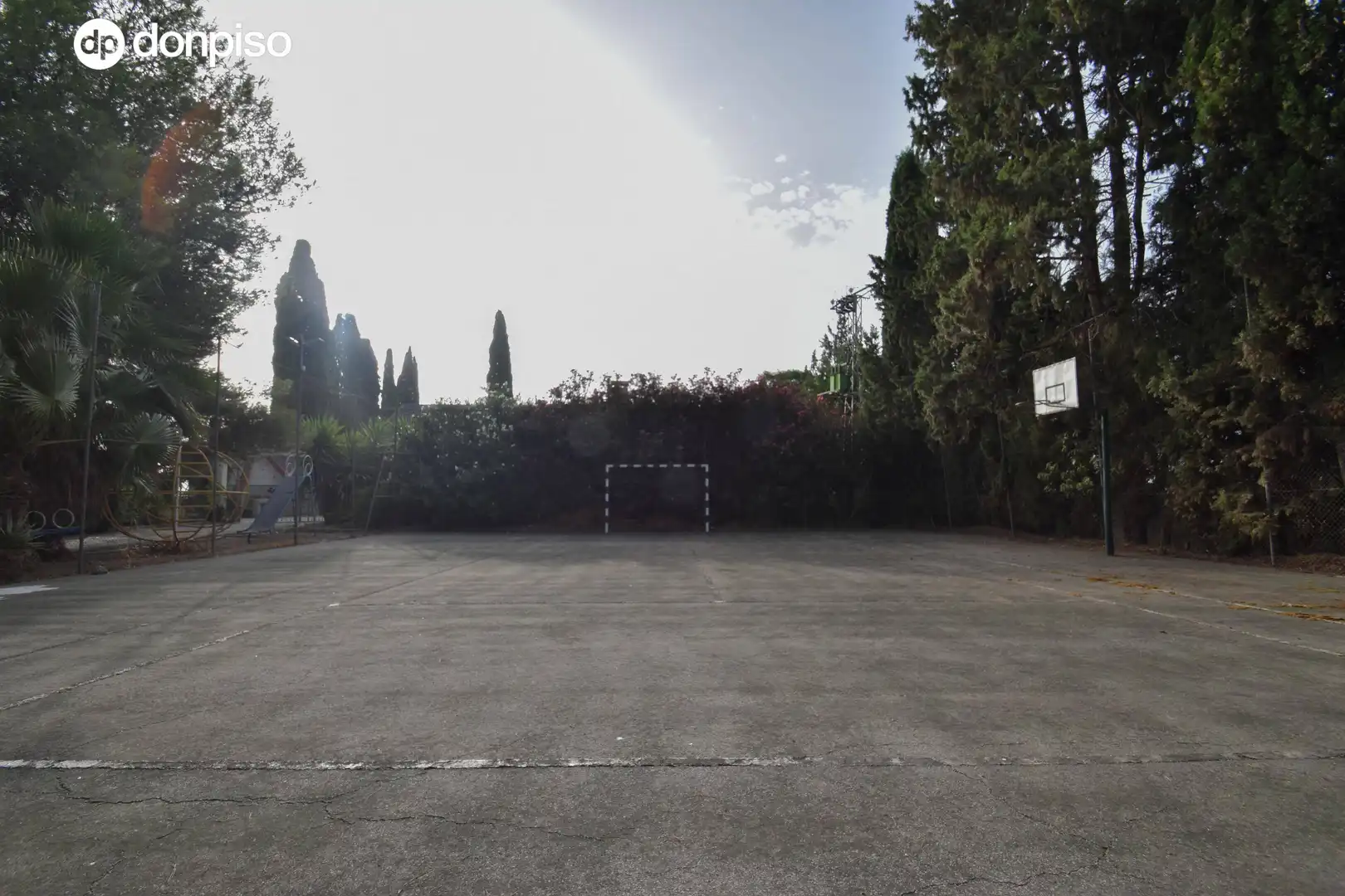 Aparcament de Casa o xalet en venda en Chauchina amb Jardí privat, Parquet i Terrassa