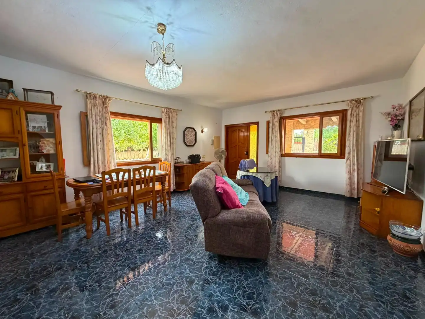 Sala de estar de Finca rústica en venta en Consell con Aire acondicionado, Jardín privado y Terraza