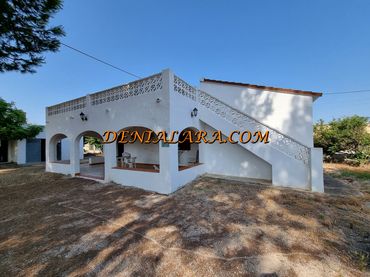 Villa con giardino in vendita a Els Poblets