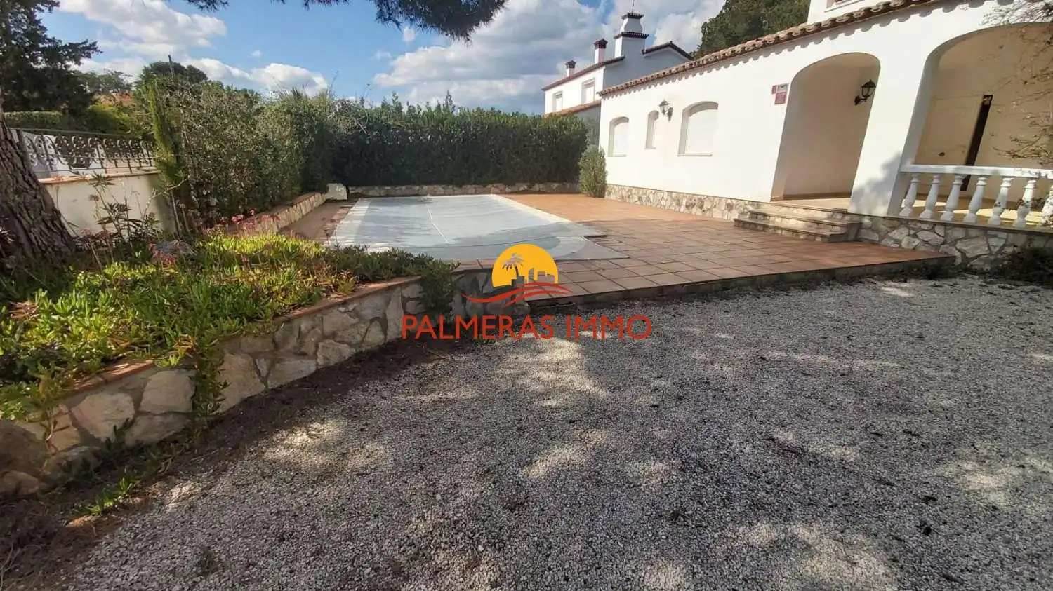Vista exterior de Casa o chalet en venta en L'Ametlla de Mar  con Terraza y Piscina