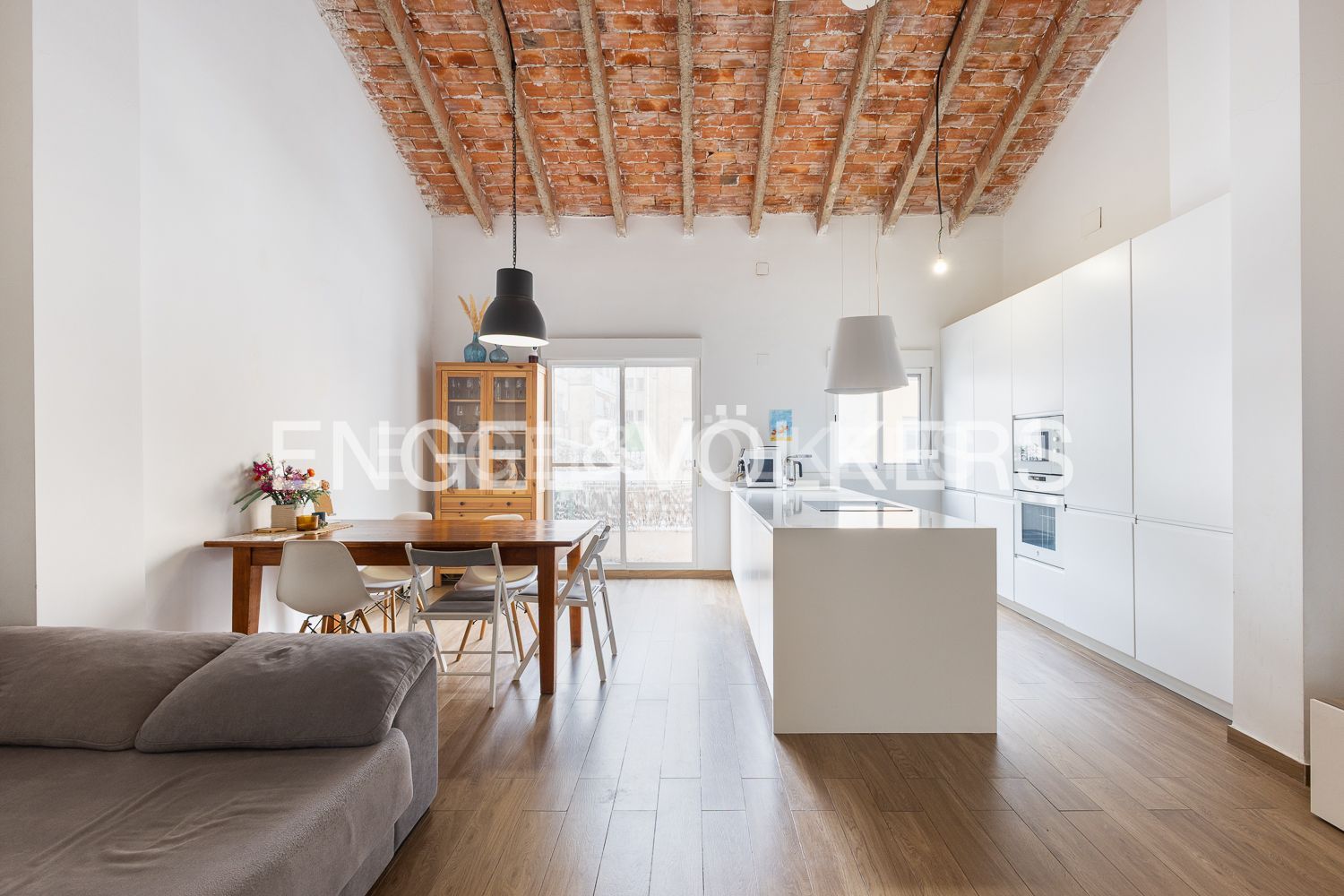 Cuina de Casa o xalet en venda en Burjassot amb Aire condicionat, Calefacció i Terrassa