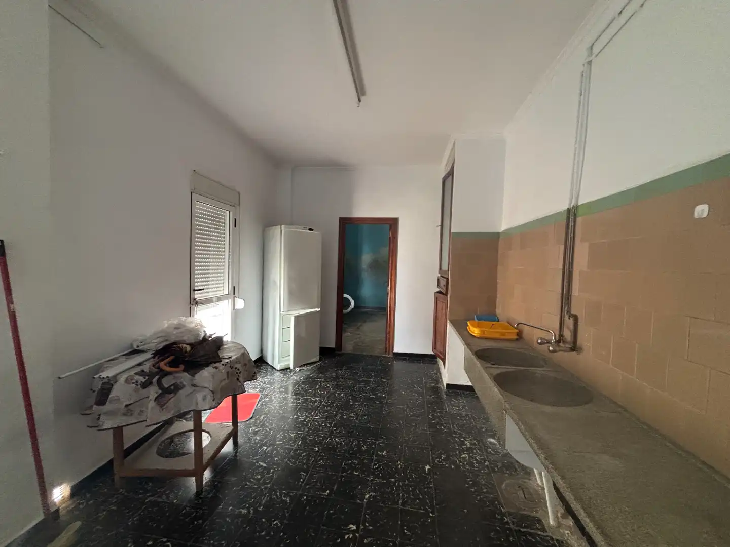 Cuina de Casa o xalet en venda en Llaurí amb Aire condicionat, Jardí privat i Terrassa
