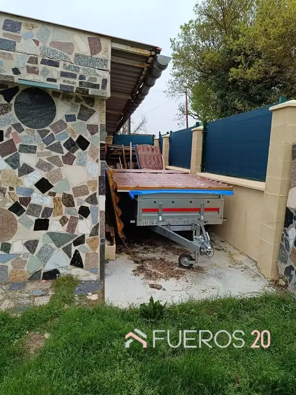 Parking de Casa o chalet en venta en Medina de Pomar con Calefacción y Parquet