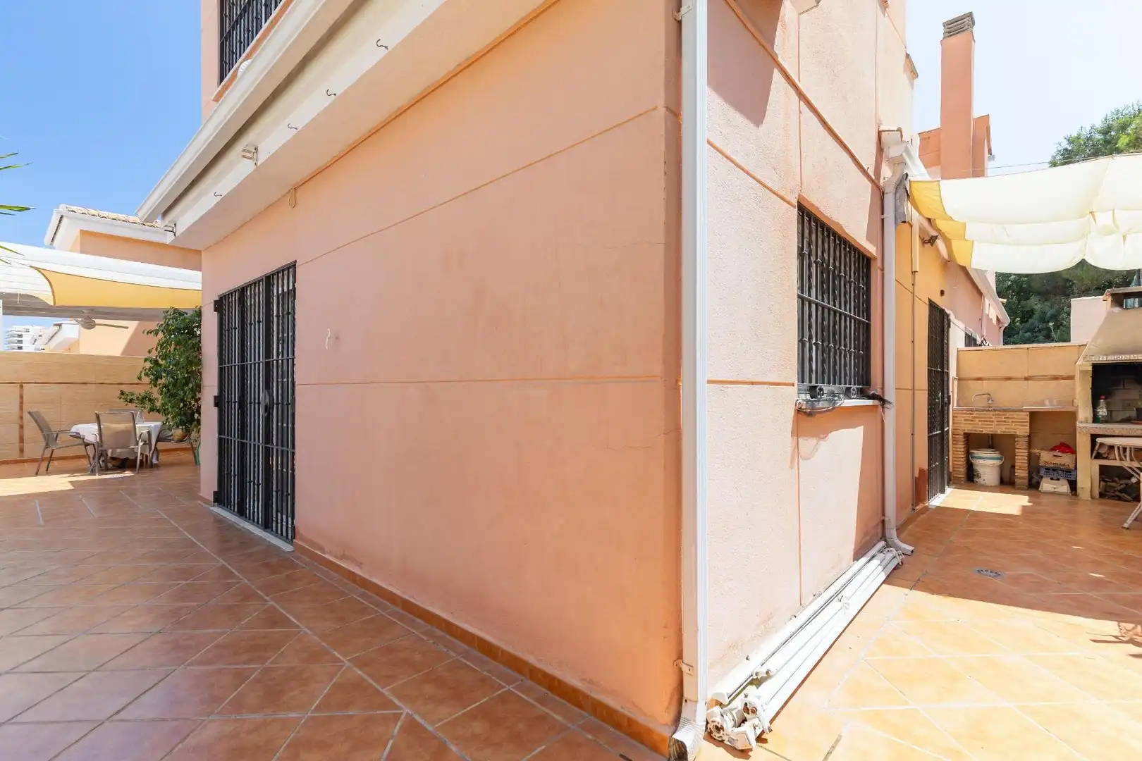 Vista exterior de Casa adosada en venda en Cullera amb Aire condicionat, Calefacció i Terrassa