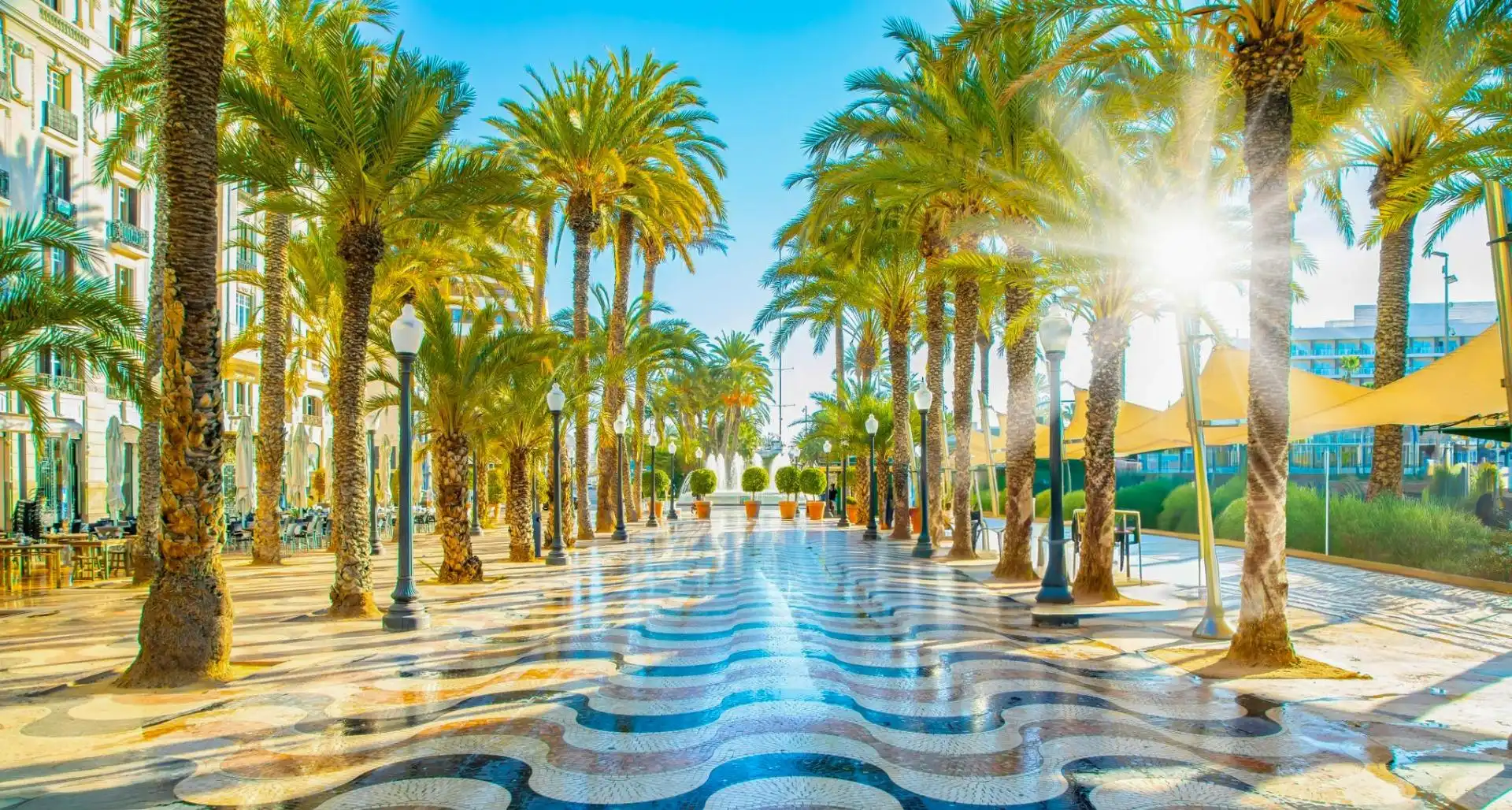 Vista exterior de Piso en venta en Alicante / Alacant con Aire acondicionado