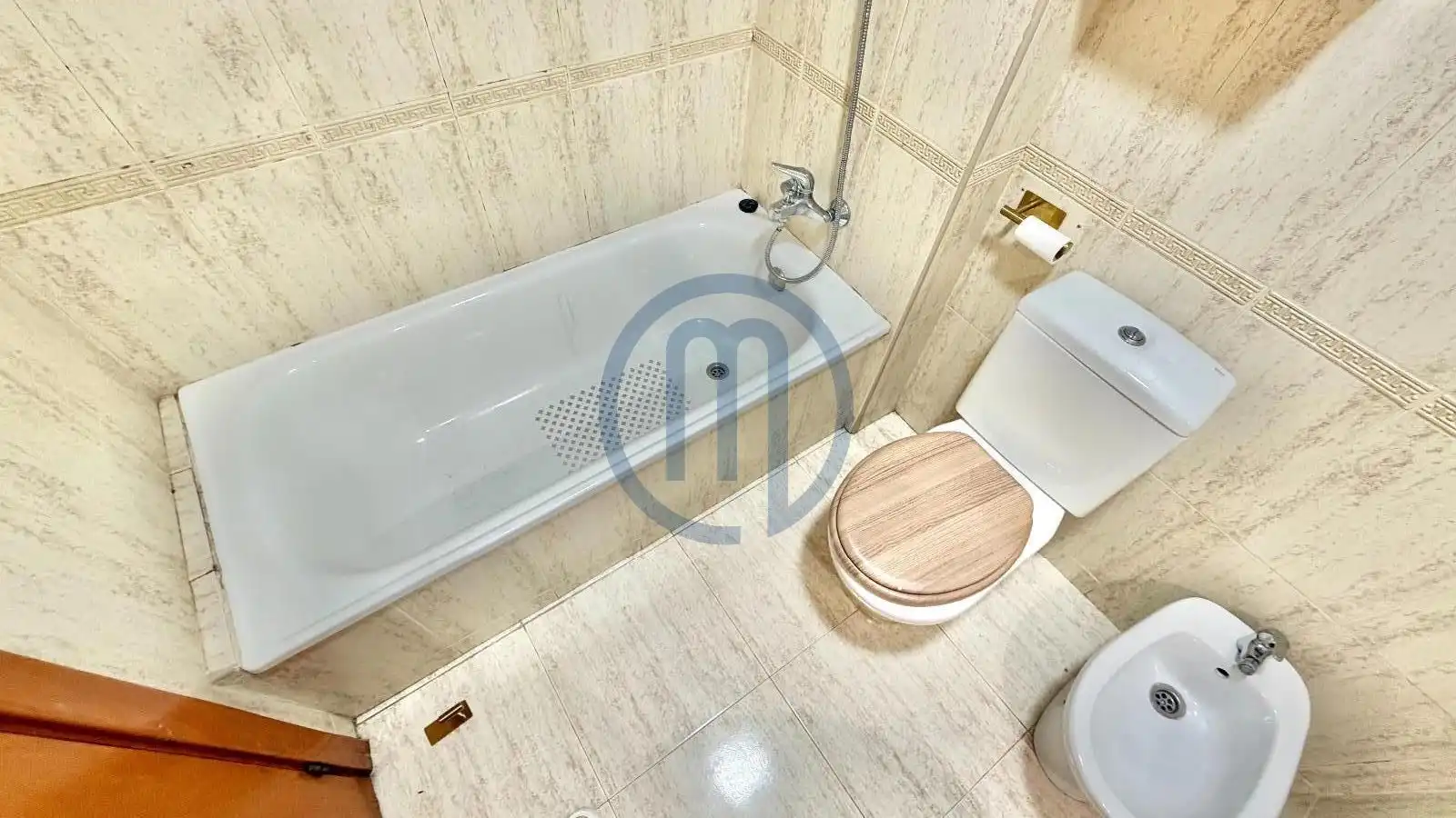 Bathroom of Flat for sale in Canovelles