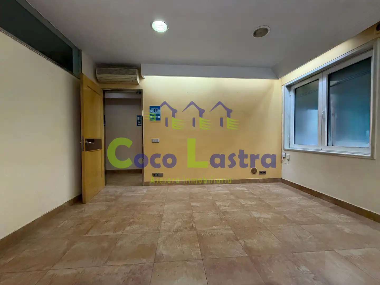 Office space with lift for sale in Calle Pozo Amarillo, imagen 10