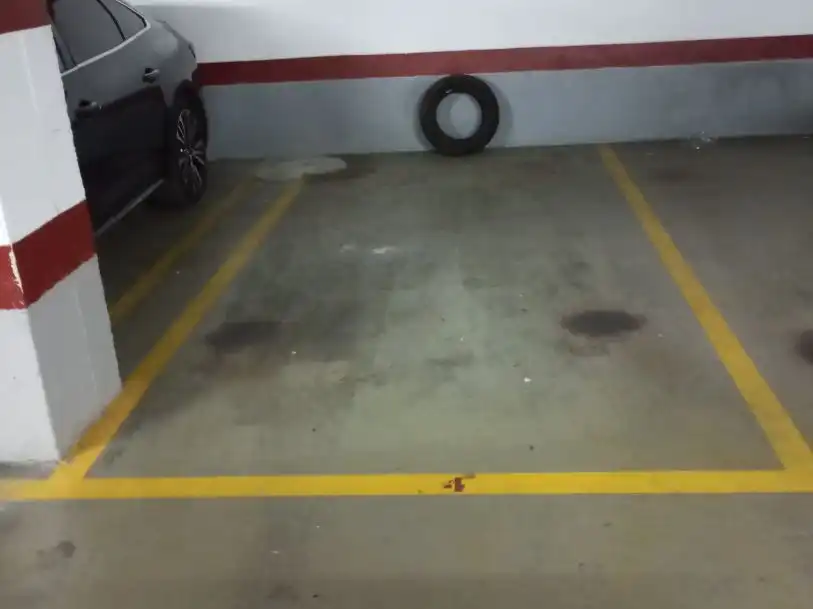 Parkplatz von Garage zur Miete in Valladolid