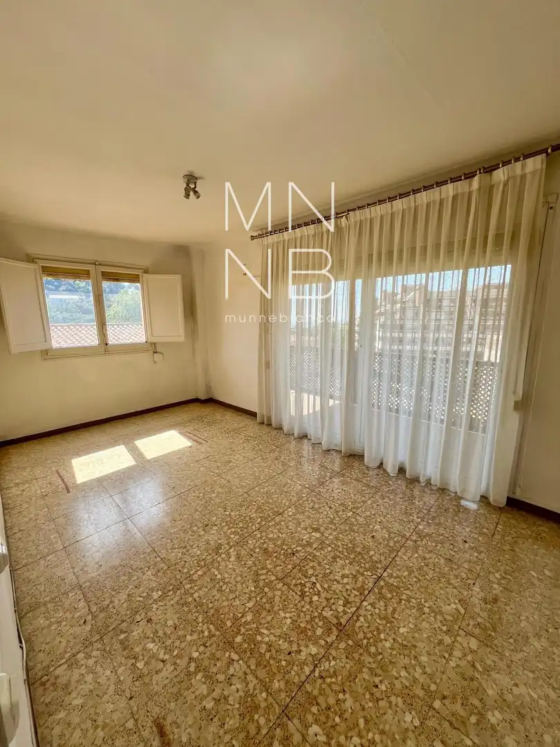 Living room of Flat for sale in Sant Andreu de Llavaneres  with Heating, Terrace and Furnished
