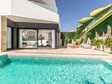 Xalet amb piscina en venda a Orihuela Costa