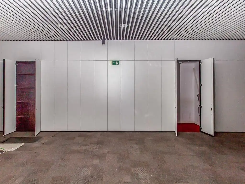 Gewerbefläche zum Verkauf in PORTAL DE LEGUTIANO 36, imagen 5