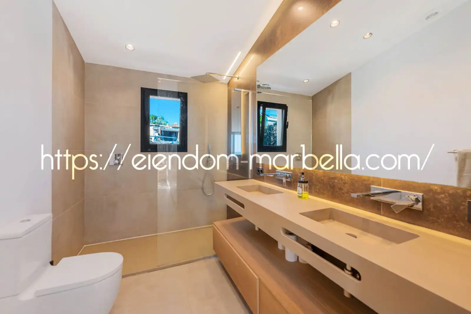 Detached house with pool for sale in Elviria - Cabopino, imagen 26