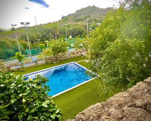 Piscina de Casa o xalet en venda en Santa Brígida amb Aire condicionat, Jardí privat i Terrassa