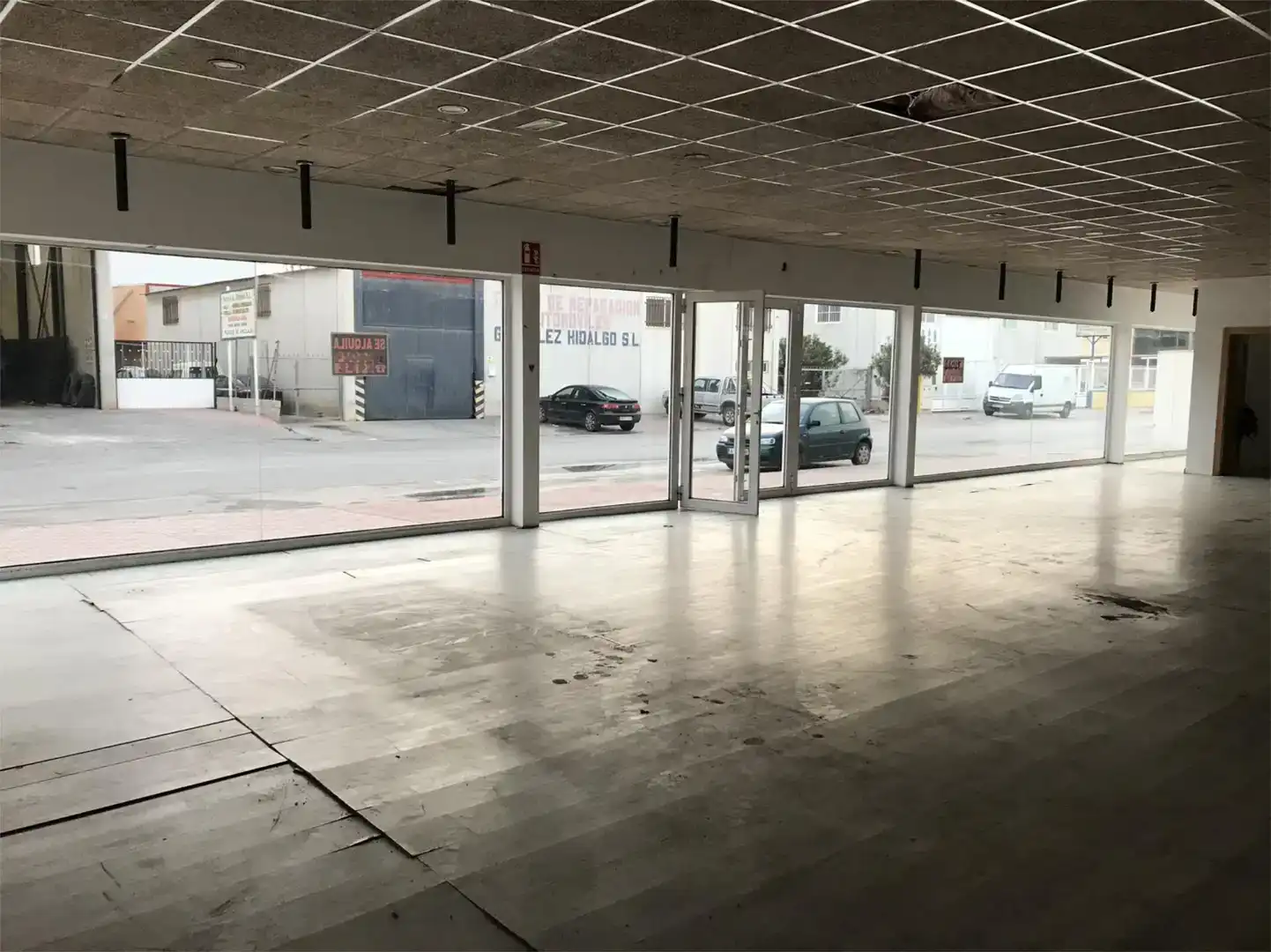 Industrial buildings for rent in Ceutí