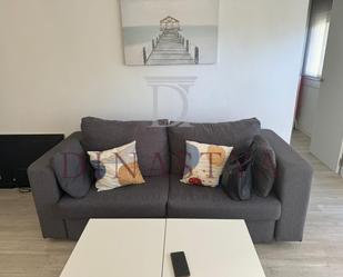 Sala d'estar de Apartament de lloguer en Salou amb Aire condicionat i Terrassa