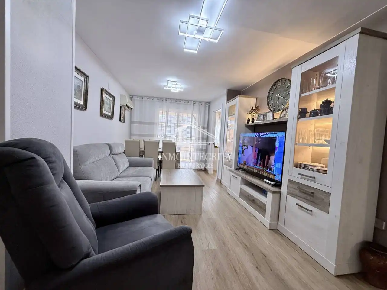 Living room of Apartments for sale in Oropesa del Mar / Orpesa  with Air Conditioner, Terrace and Furnished