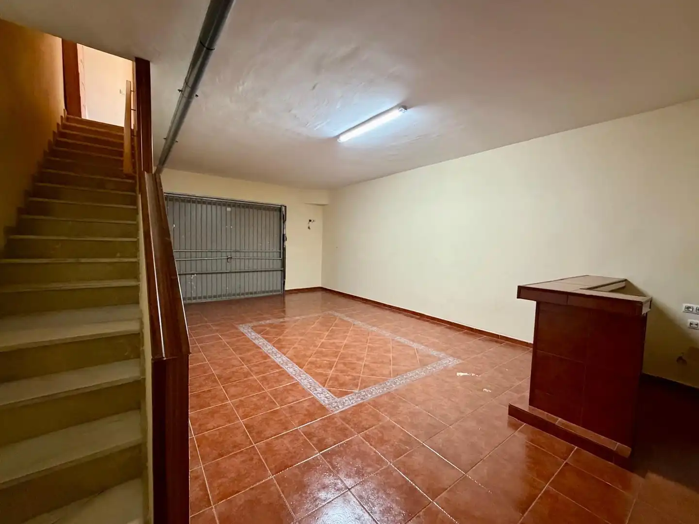 Casa adosada en venta en Almería con Jardín privado, Terraza y Amueblado
