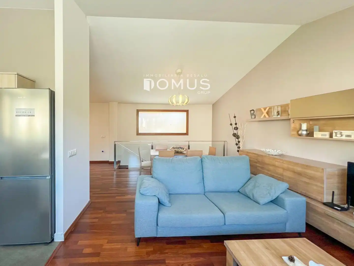 Living room of Houses for sale in Besalú  with Air Conditioner, Heating and Parquet flooring