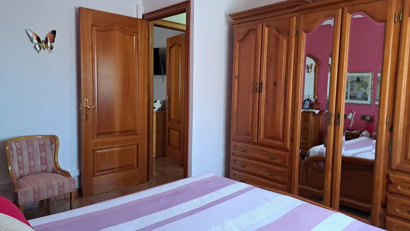 Habitación de Casa o chalet en venta en Castellet i la Gornal con Aire acondicionado, Calefacción y Jardín privado