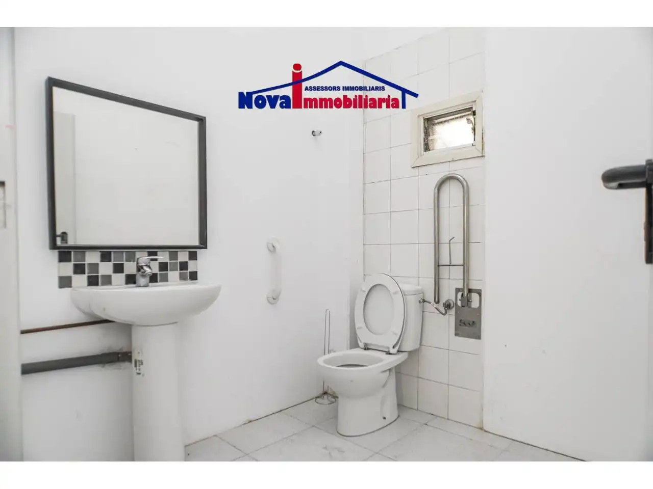 Business premises for sale in Calle Sant Marià, imagen 12