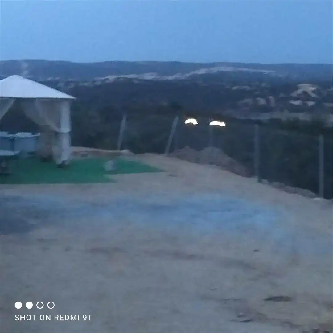 Aparcament de Planta baixa en venda en Guillena amb Aire condicionat, Jardí privat i Parquet