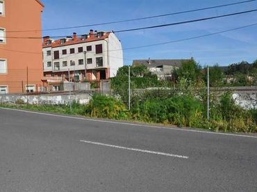 Wohnbaugrundstück zum Verkauf in A Laracha