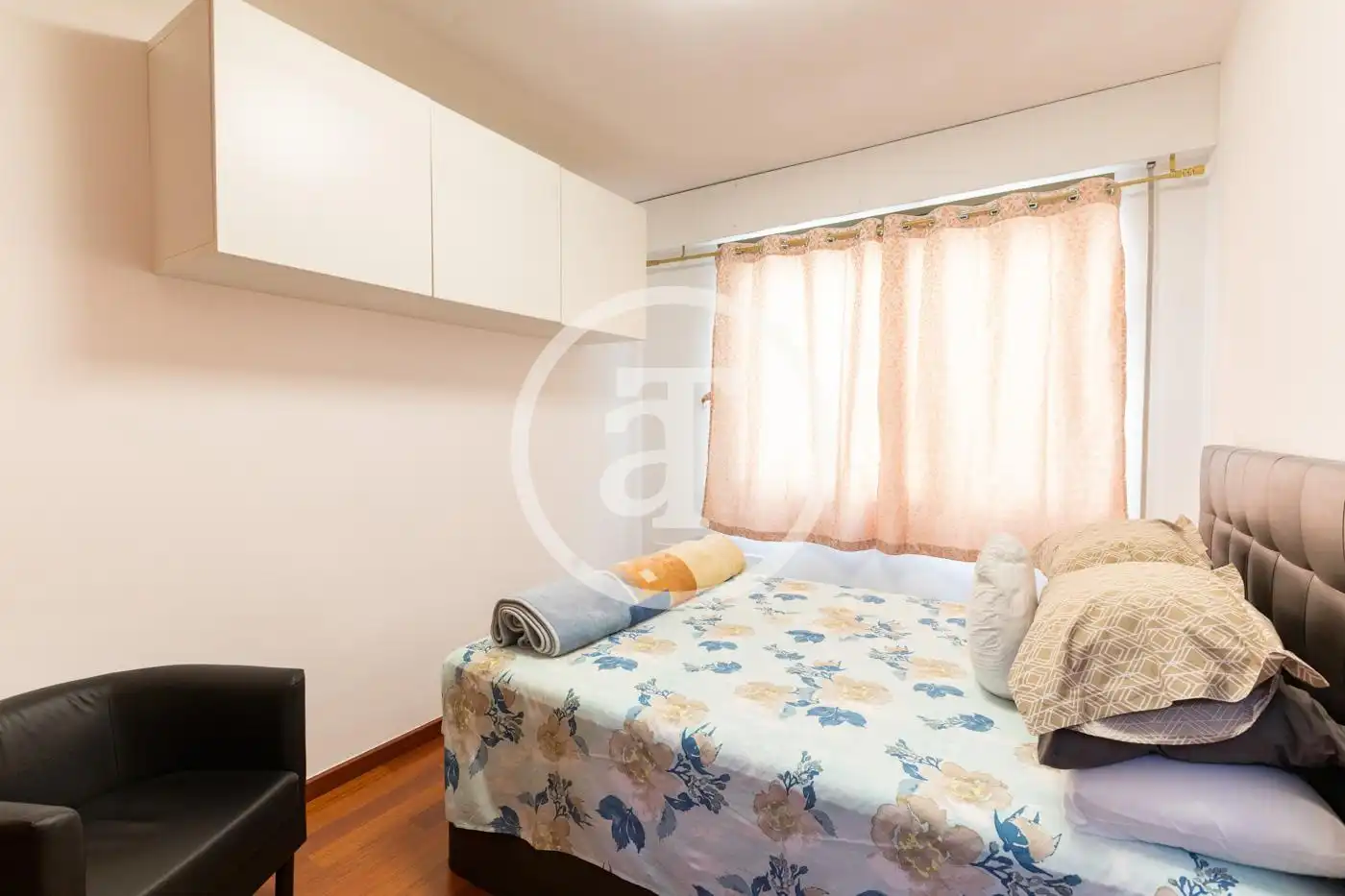 Appartamento con ascensore in affitto a Calle de la Reina, imagen 14