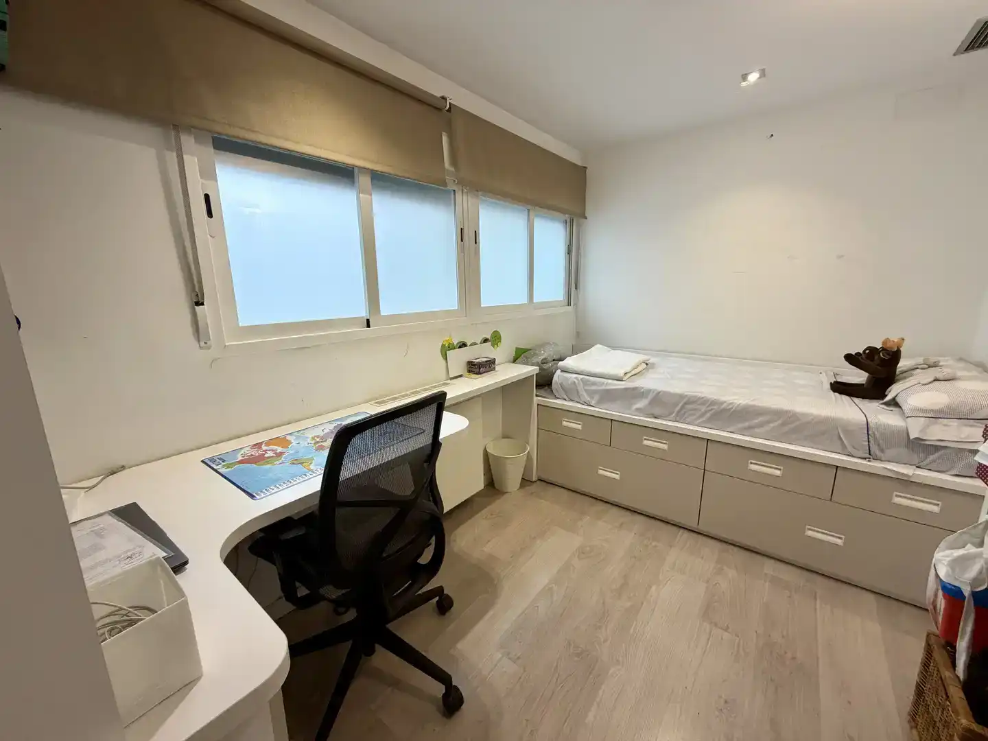 Habitación de Piso en venta en Alicante / Alacant con Aire acondicionado