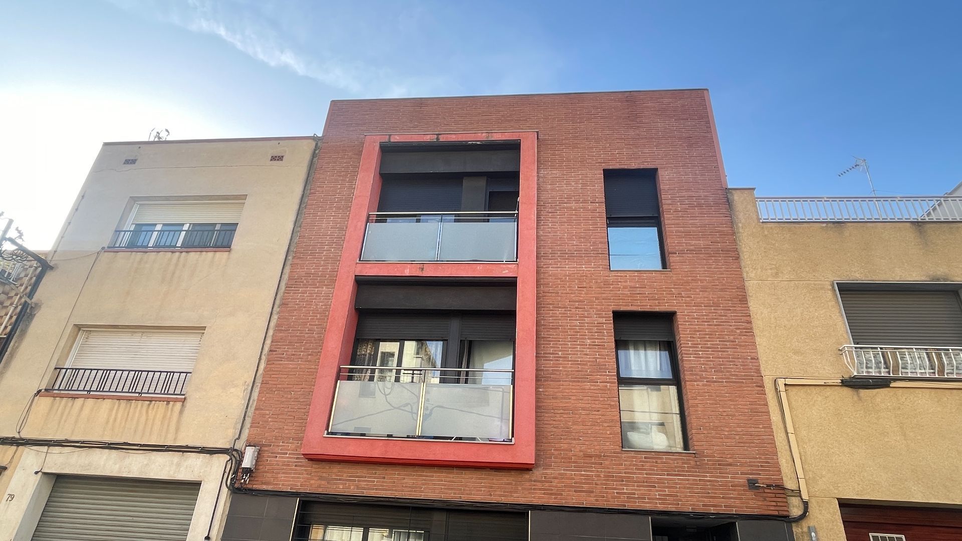 Exterior view of Flat for sale in Terrassa  with Air Conditioner, Heating and Terrace