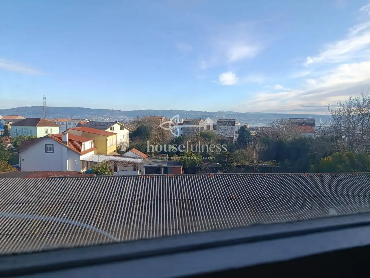 Vista exterior de Edificio en venta en Ferrol