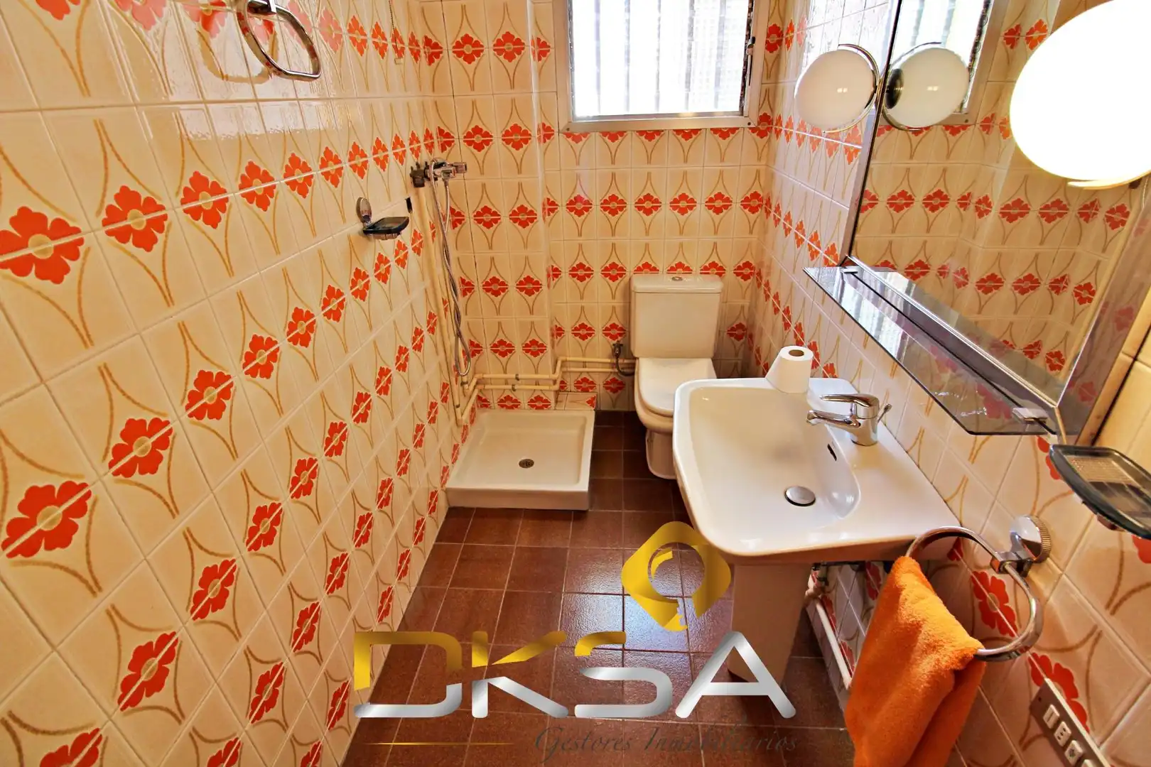 Badezimmer von Wohnung zum Verkauf in Vila-real mit Heizung, Terrasse und Möbliert