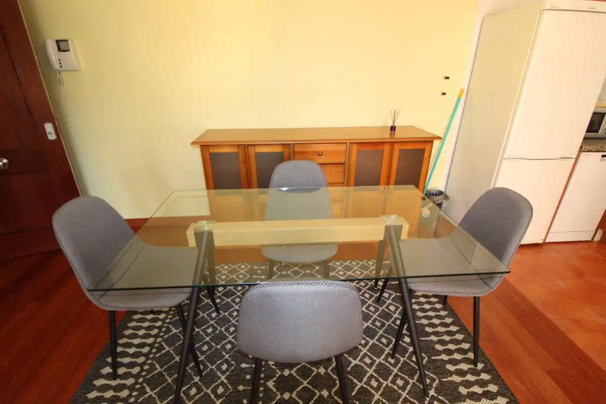 Flat for rent in Milán - Pumarín