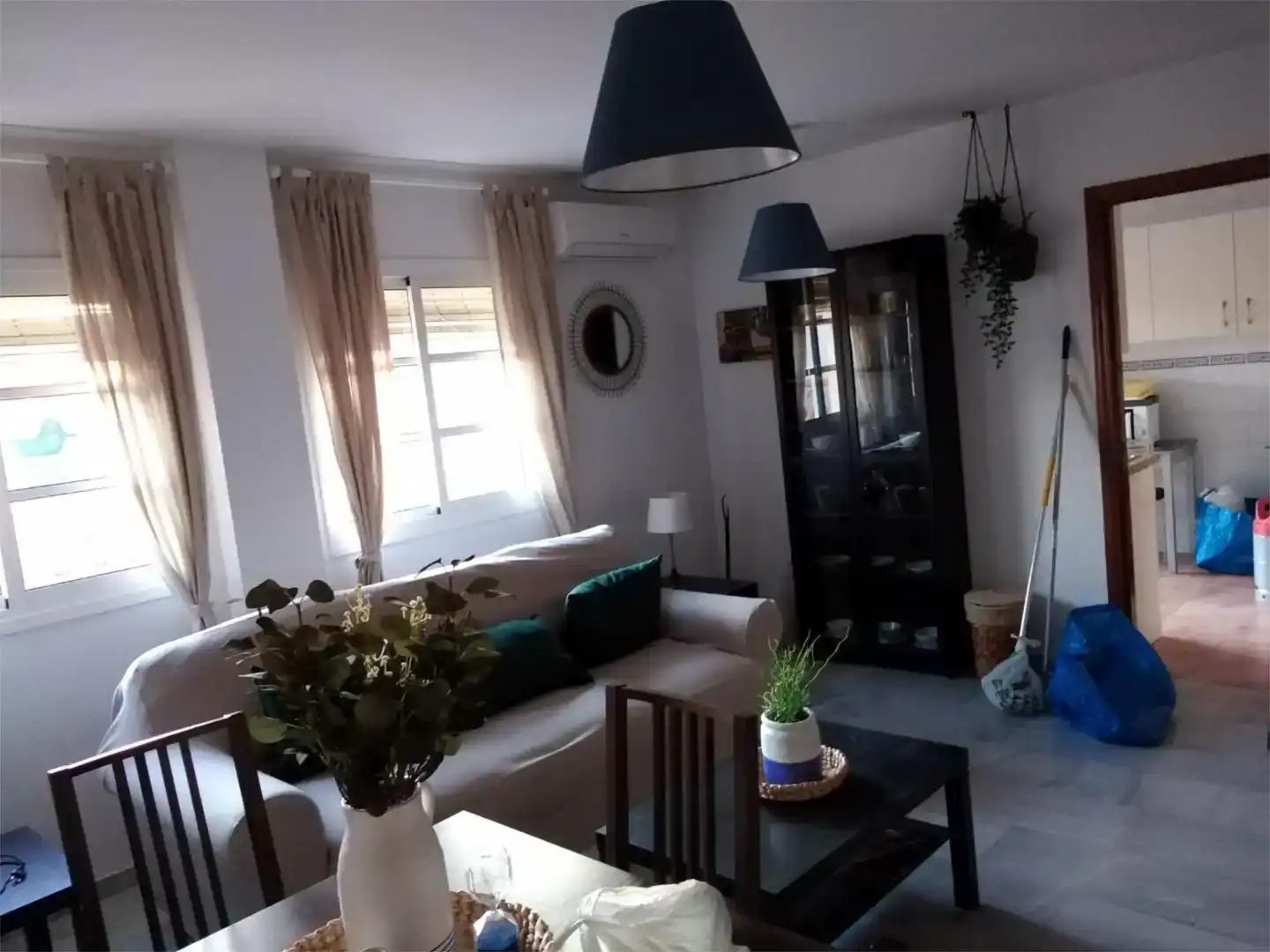 Sala d'estar de Àtic de lloguer en Málaga Capital amb Aire condicionat