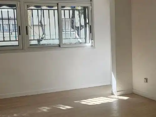 Flat for sale in Carrer de les Antilles 2