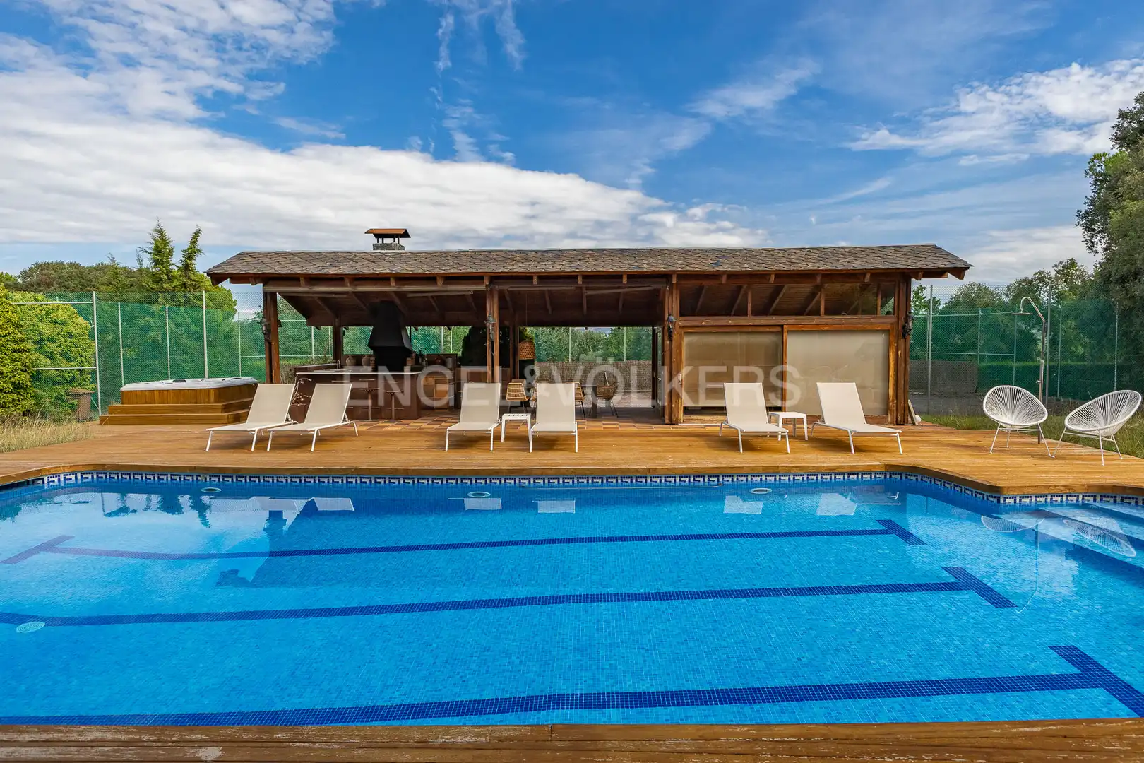 Piscina de Casa o chalet en venta en Seva con Aire acondicionado, Calefacción y Jardín privado