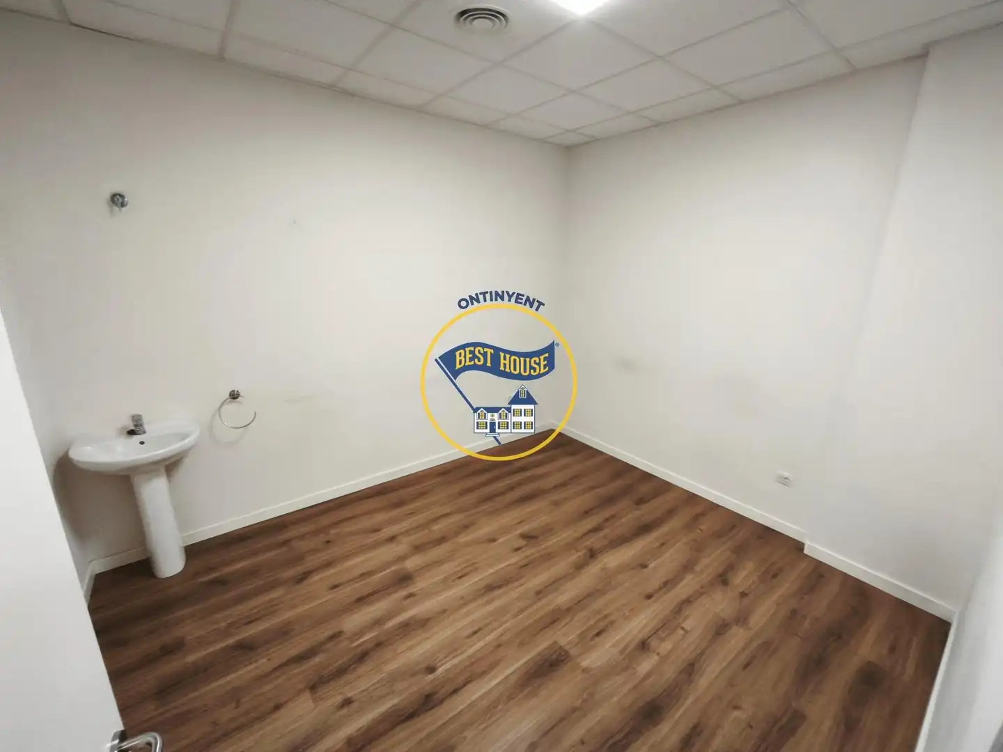Business premises to rent in Sant Josep - Zona Hospital, imagen 3