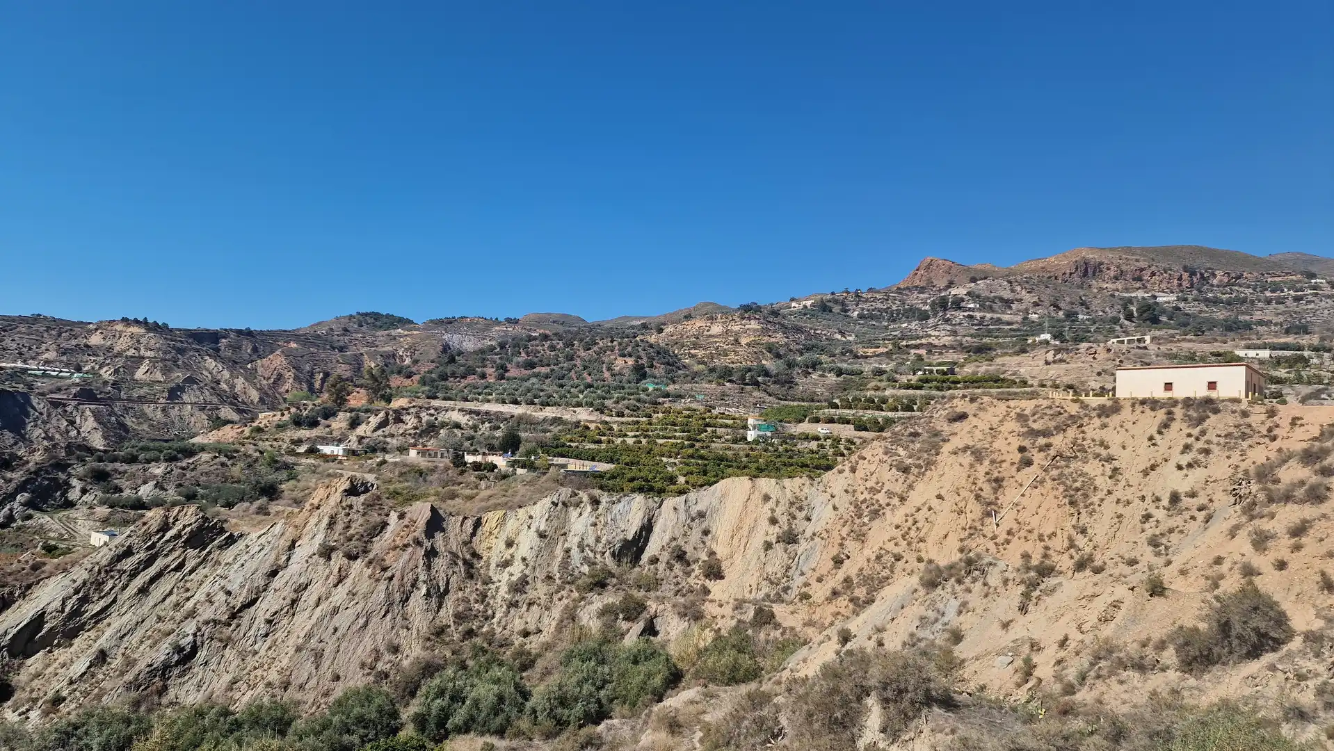Vista exterior de Finca rústica en venda en Canjáyar amb Jardí privat, Terrassa i Traster