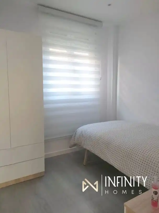 Schlafzimmer von Wohnung zur Miete in Santurtzi  mit Heizung