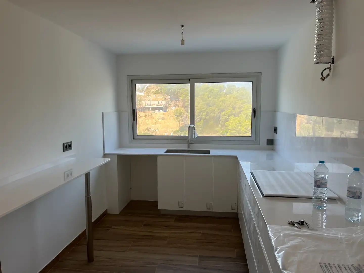 Cuina de Casa o xalet en venda en Sant Pere de Ribes amb Aire condicionat, Calefacció i Terrassa