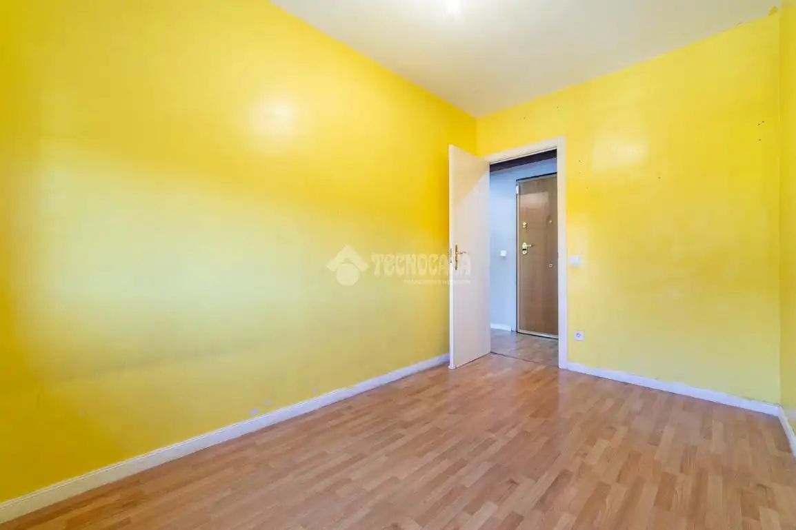 Habitación de Piso en venta en Madrid con Trastero