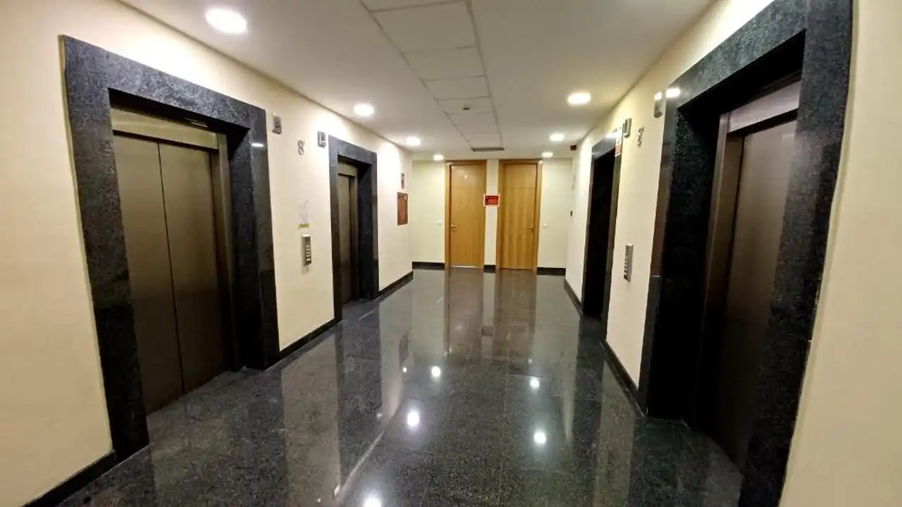 Oficina amb ascensor en venda a Calle de la Tecnología, imagen 10