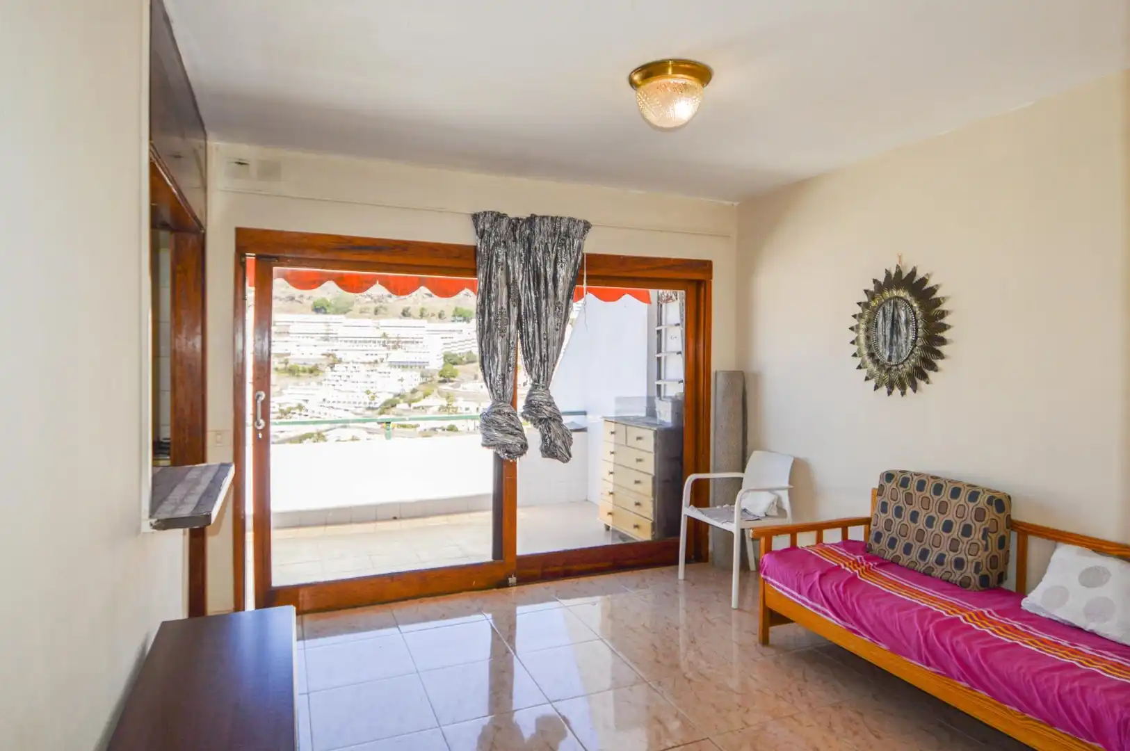 Schlafzimmer von Wohnungen zum Verkauf in Mogán mit Privatgarten, Terrasse und Gemeinschaftspool