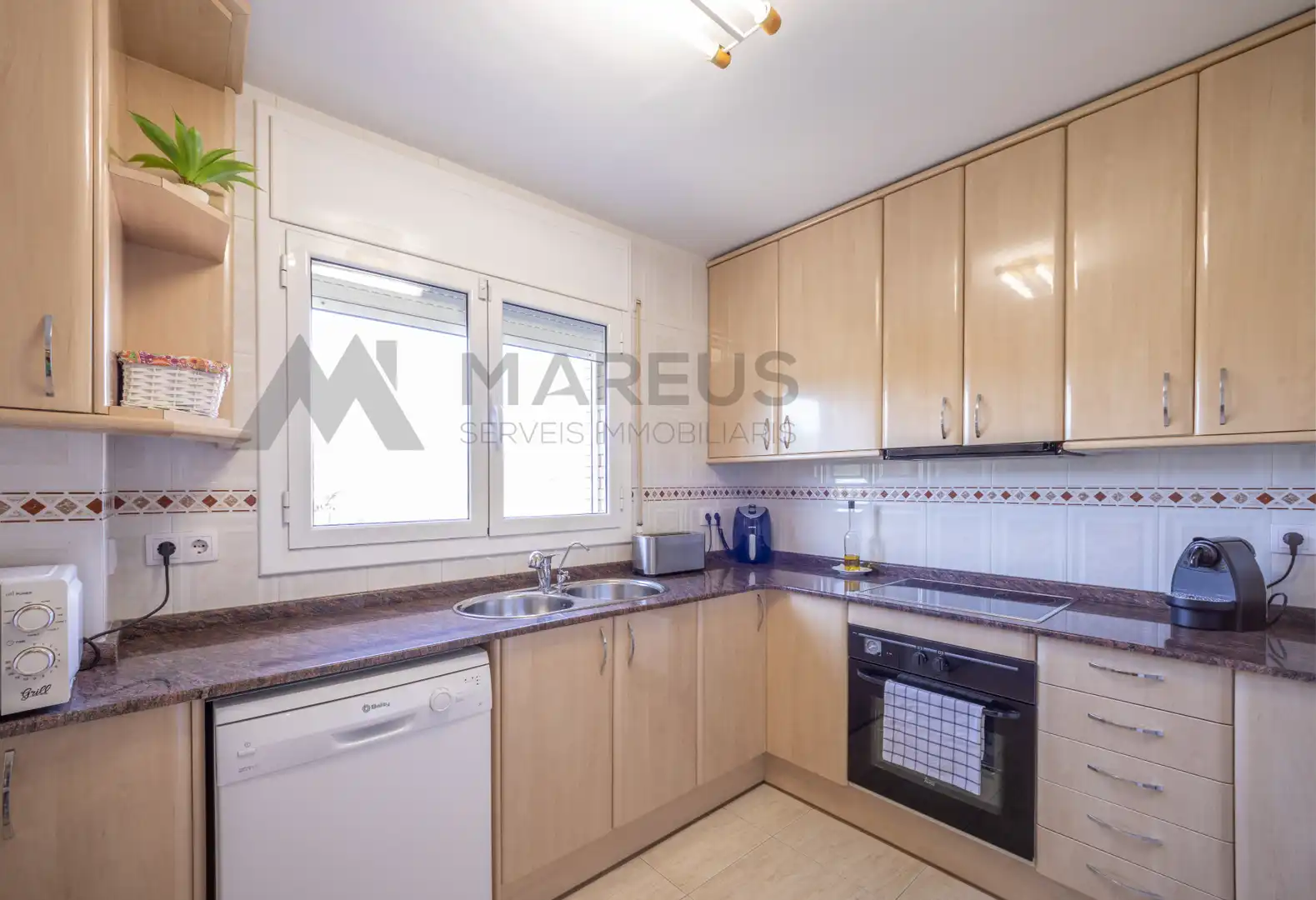 Kitchen of Houses for sale in Sant Esteve Sesrovires  with Heating, Private garden and Terrace