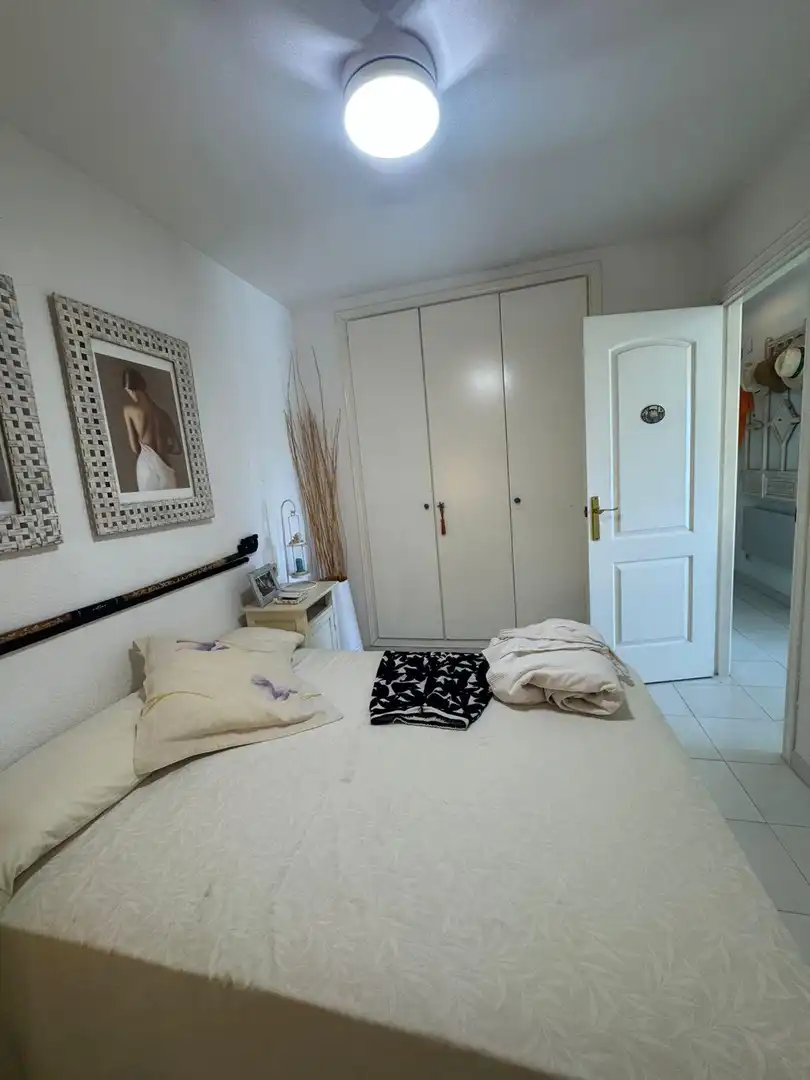 Habitación de Ático en venta en Calpe / Calp con Jardín privado, Terraza y Amueblado