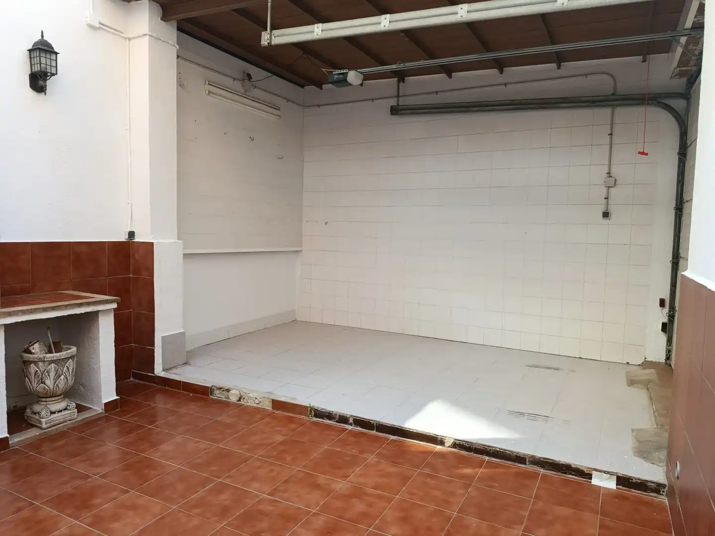 Erdgeschoss zum Verkauf in Badalona mit Klimaanlage, Heizung und Parkett