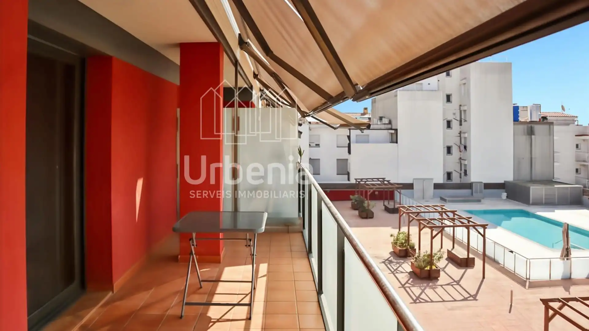 Terraza de Piso en venta en Calella con Terraza, Piscina y Piscina comunitaria